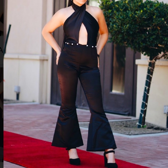 Crossover halter top jumpsuit with 3-D printed beads - Picture 2 of 3